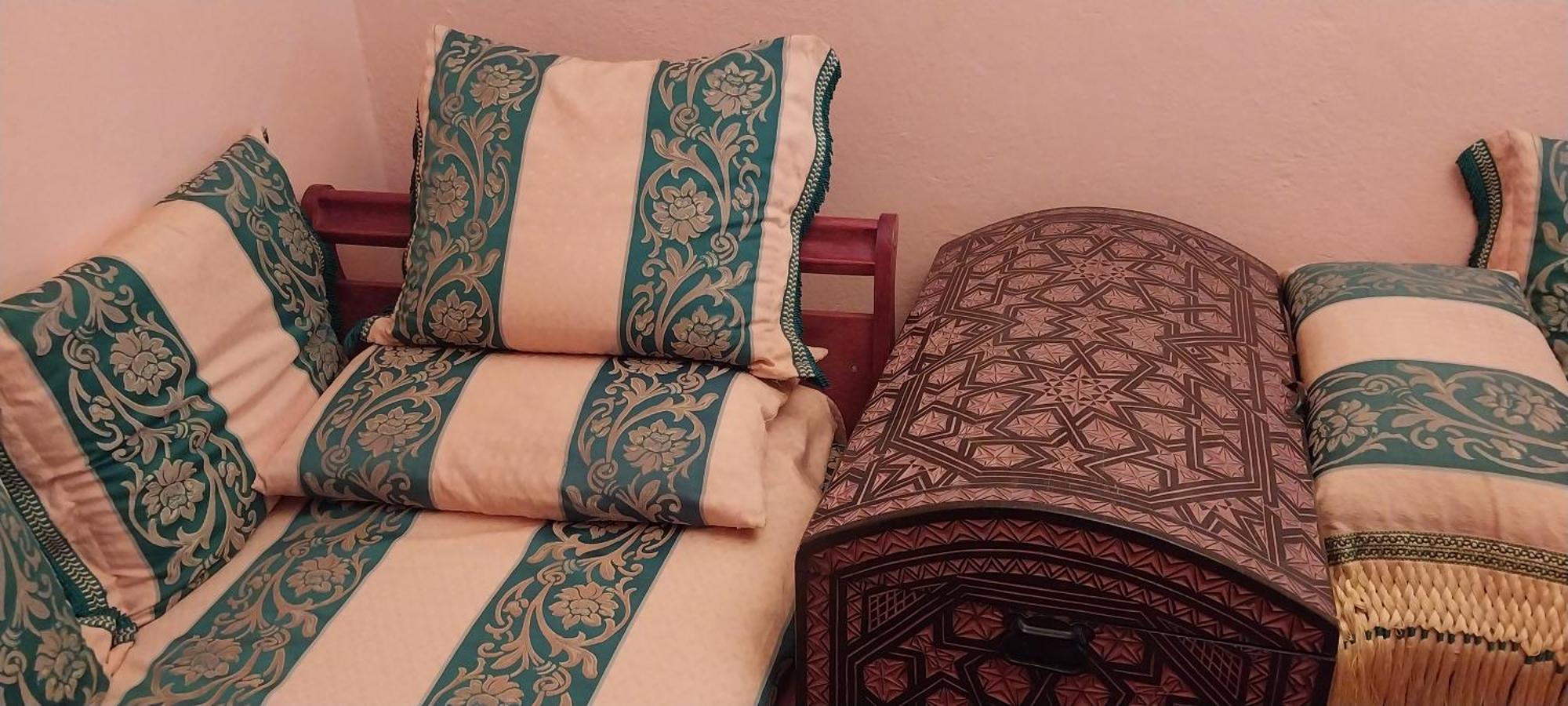 Riad Lala Zakia Moulay Idriss Szoba fotó